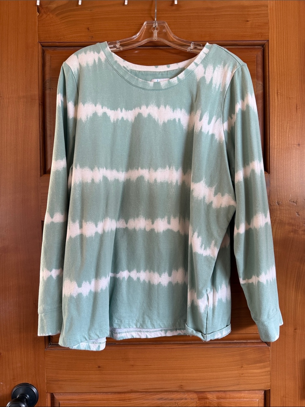 Womens Mint & White Tie-Dye Long Sleeve soft sweatshirt